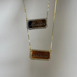 Collana targhetta Melissa