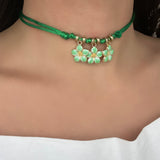 Choker flowers