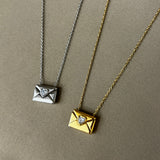 Collana message