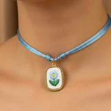 Choker ricamo Margherita azzurra