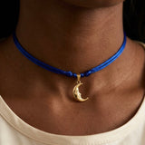 Choker Moon