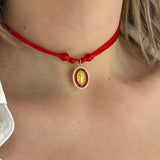 Choker Madonnina smaltata rossa